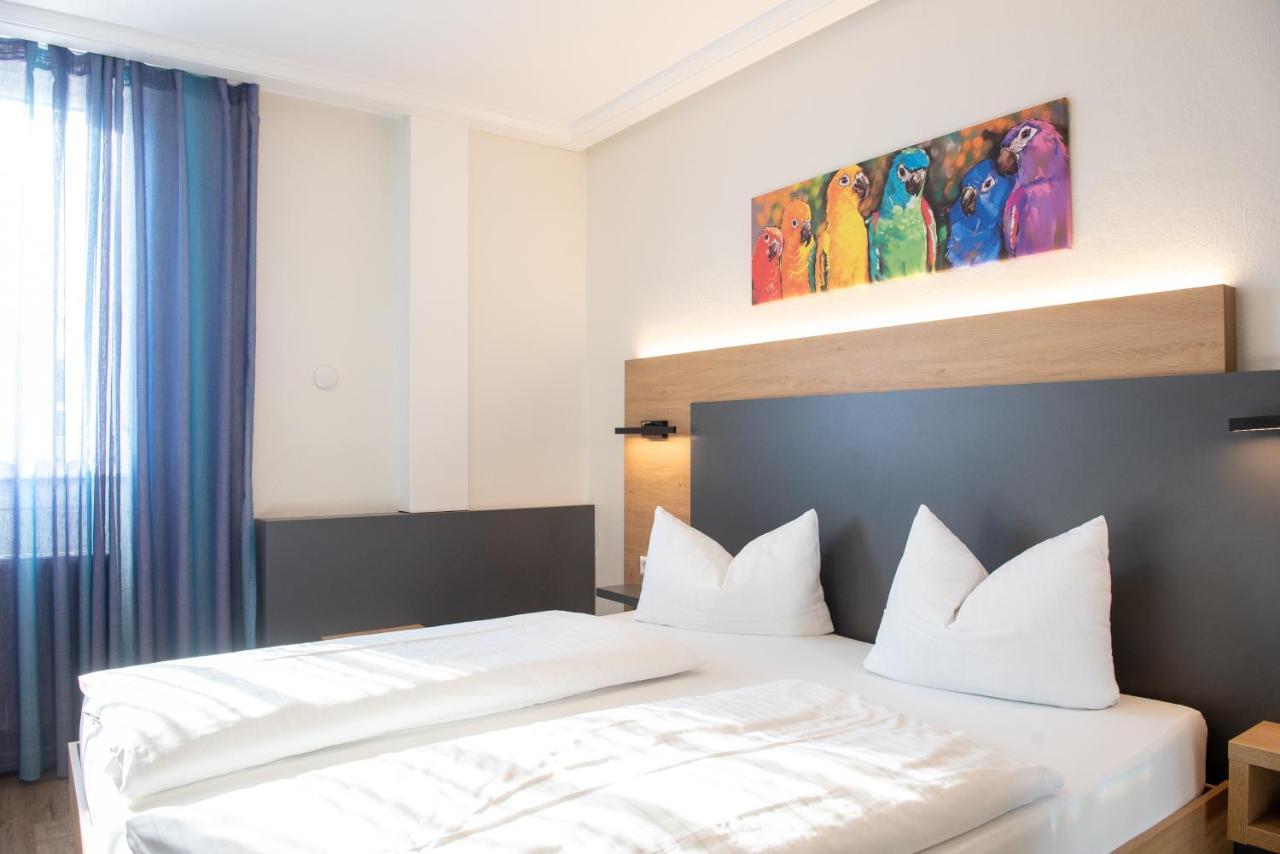 קרלסרוהה Hotel Avisa מראה חיצוני תמונה
